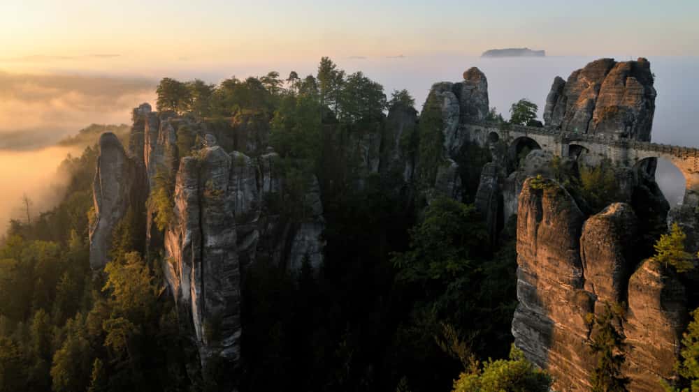 Naturwunder-und-ihre-deutschen-Kopien-Deutschlands-Grand-Canyon-Amazonas-Co