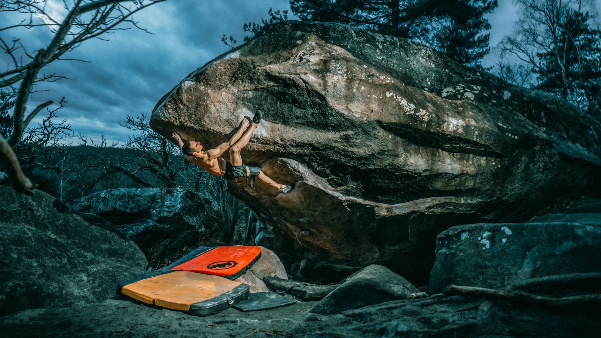 Blockbilanz-Adam-Ondra-mit-9A-in-Bleau-und-weitere-Highlights