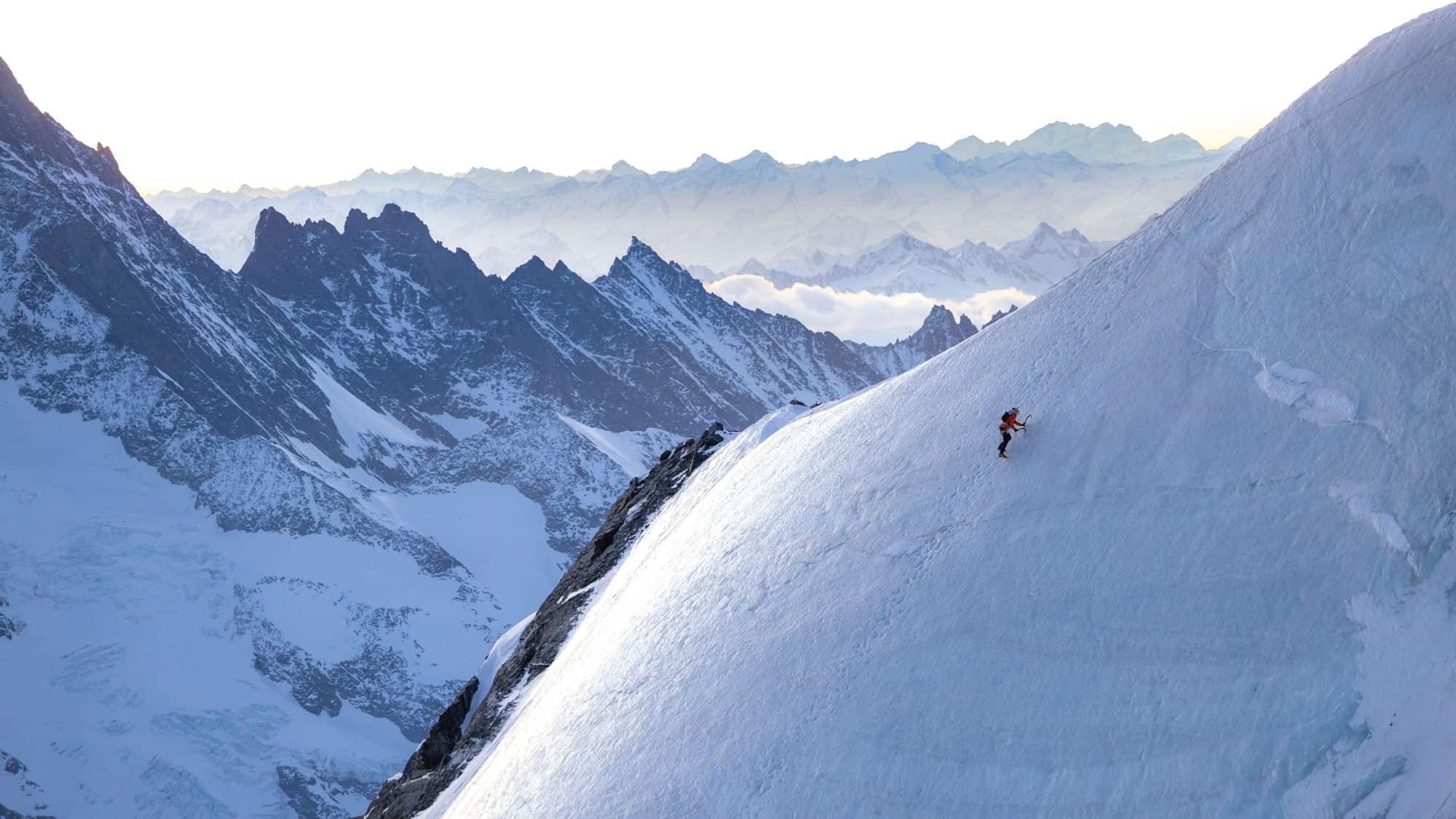 15-Stunden-3-Gipfel-Nicolas-Hojac-bricht-Speedrekord-in-den-Alpen
