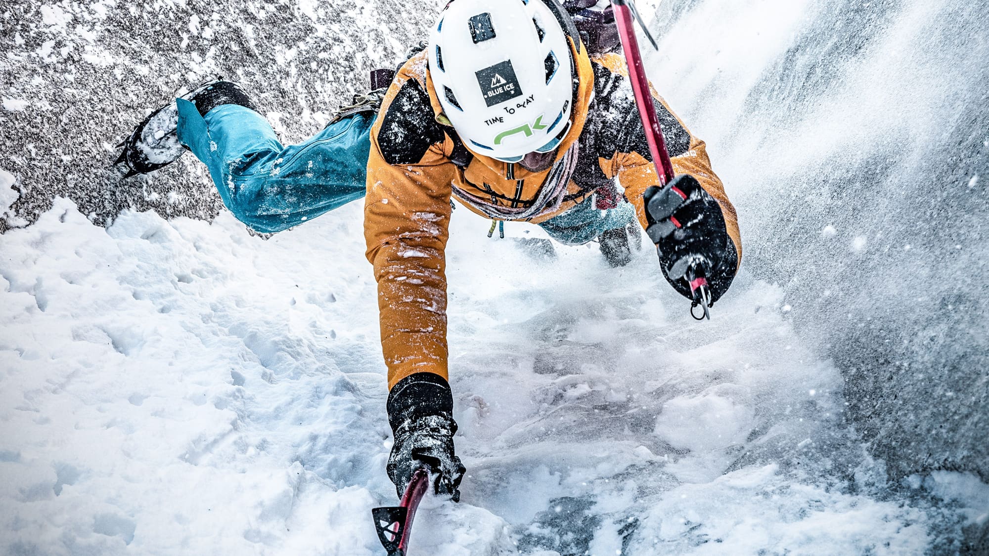 Ice climbing at the Eis Total festival