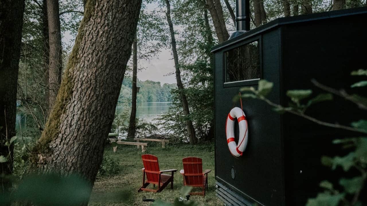 Wildwood-Camping-Uckermark-Kanada-Vibes-auf-dem-Naturcampingplatz-am-Wurlsee