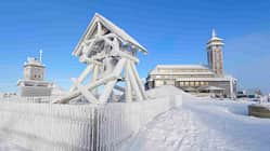 Fichtelberghaus, on the summit of Fichtelberg with snow in winter, Mount Fichtelberg, Oberwiesenthal, Erzgebirge, Ore Mountains, Saxony, Germany Sachsen Fichtelberghaus, on the summit of Fichtelberg with snow in winter, Mount Fichtelberg, Oberwiesenthal, Erzgebirge, Ore Mountains, Saxony, Germany Sachsen