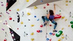 Sportklettern in der Bambule Kletterhalle Nürnberg
