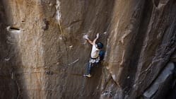 Jacopo Larcher klettert die schwierigste Trad-Route Frankreichs
