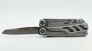 Basis Lager 02/2021: Multitools für Tour und Camp Basis Lager 02/2021: Multitools für Tour und Camp