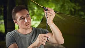 Bushcraft: Hängematte aufhängen Bushcraft: Hängematte aufhängen
