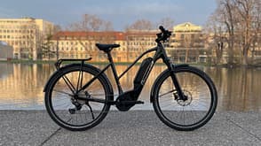 Seitenansicht E-Trekkingbike Diamant Zing Gen 2, schwarz Seitenansicht E-Trekkingbike Diamant Zing Gen 2, schwarz
