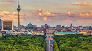 Berlin Deutschland Wandern Tiergarten Fernsehturm Brandenburger Tor Berlin Deutschland Wandern Tiergarten Fernsehturm Brandenburger Tor