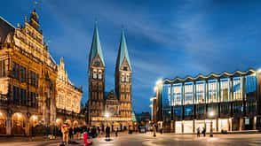 Bremen Deutschland Wandern Bremer Dom und Rathaus Bremen Deutschland Wandern Bremer Dom und Rathaus