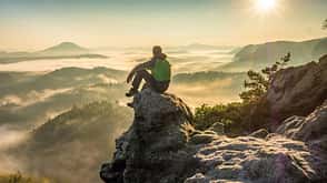 Wandern in Sachsen - Sächsische Schweiz - zwischen Felsen im Elbsandsteingebirge Wandern in Sachsen - Sächsische Schweiz - zwischen Felsen im Elbsandsteingebirge