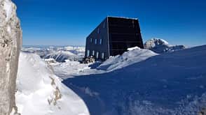 Seethalerhütte am Dachstein,  2740 m