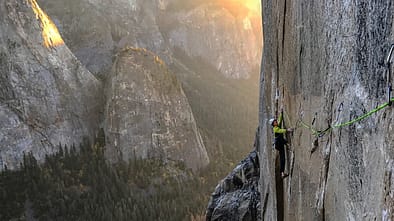 kl-adam-ondra-climbs-dawn-wall-teaser (jpg)