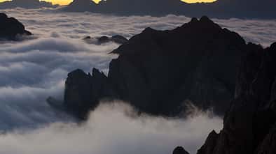 od-2019-dolomiten-jubilaeum-Geisler_Sonnenaufgang-IDM-Suedtirol_Josef-Hackhofer (jpg)