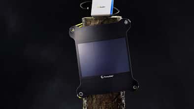 od-2018-editors-choice-03-solarladegeraet-sunny-bag-leafplus (jpg)