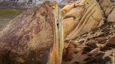 Nina Williams bouldert Too big to flail V10 Bishop