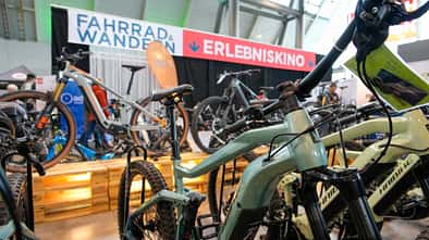 Von Wandertouren bis Radabenteuer: Die Fahrrad & WanderReisen in Halle 9 