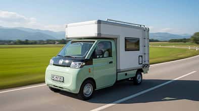 Außenaufnahme, Elektro-Wohnnmobil, Straße