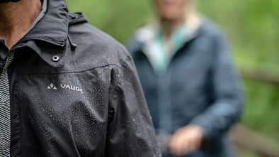 Green Issue: Vaude verzichtet heute komplett auf den Einsatz von PFAS. Green Issue: Vaude verzichtet heute komplett auf den Einsatz von PFAS.