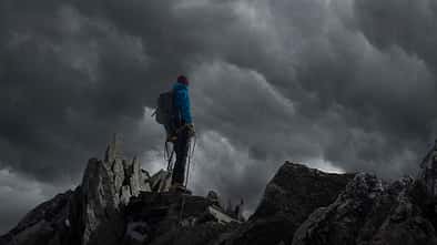 Gewitter am Berg, dunkle Wolken