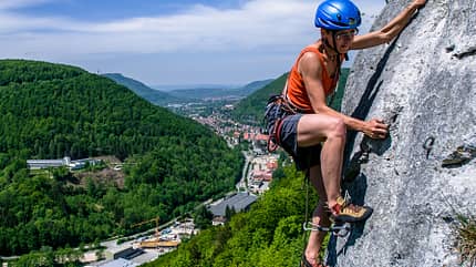 kl-schwaebische-alb-klettern-2017-20120520-kunstmuehlefels-135 (jpg) kl-schwaebische-alb-klettern-2017-20120520-kunstmuehlefels-135 (jpg)