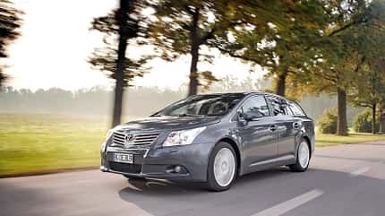OD-2012-DieBestenFamilienautos-bis30.000-Toyota-Avensis-Combi (jpg) OD-2012-DieBestenFamilienautos-bis30.000-Toyota-Avensis-Combi (jpg)