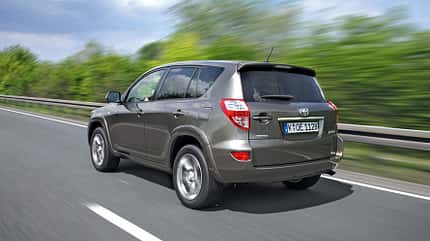 OD-2012-DieBestenFamilienautos-bis30.000-Toyota-RAV4 (jpg) OD-2012-DieBestenFamilienautos-bis30.000-Toyota-RAV4 (jpg)
