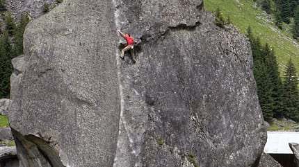 kl-klettern-zillertal-tirol-bouldern-much-mayr-black-beat-sundergrund2 (jpg) kl-klettern-zillertal-tirol-bouldern-much-mayr-black-beat-sundergrund2 (jpg)