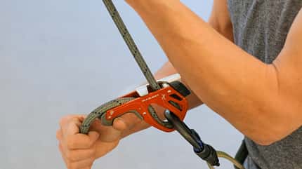 kl-neue-sicherungsgeraete-2018-mammut-smart-2-0-smarter-seil-ausgeben-klettern-09 (jpg) kl-neue-sicherungsgeraete-2018-mammut-smart-2-0-smarter-seil-ausgeben-klettern-09 (jpg)