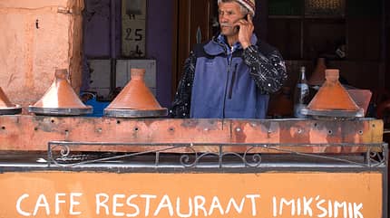 kl-bouldern-marokko-oukaimeden-brahim-cafe-restaurant-imiksimik-for-tagines (jpg) kl-bouldern-marokko-oukaimeden-brahim-cafe-restaurant-imiksimik-for-tagines (jpg)