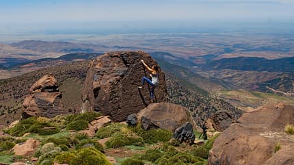 kl-bouldern-marokko-oukaimeden-catia-jesus-on-the-rocks-6a-plato (jpg) kl-bouldern-marokko-oukaimeden-catia-jesus-on-the-rocks-6a-plato (jpg)