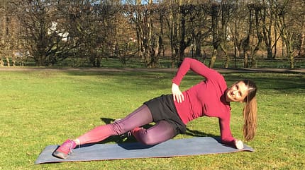 od-keen-trailfit-2017-Workout_draussen_SeitstuetzMitKnieanziehen (jpg) od-keen-trailfit-2017-Workout_draussen_SeitstuetzMitKnieanziehen (jpg)