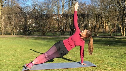 od-keen-trailfit-2017-Workout_draussen_AufgedrehteLiegestuetz (jpg) od-keen-trailfit-2017-Workout_draussen_AufgedrehteLiegestuetz (jpg)