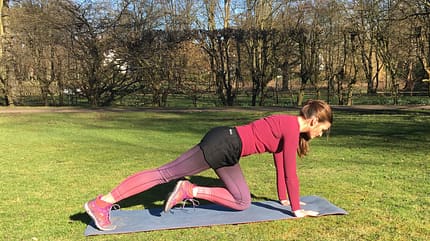 od-keen-trailfit-2017-Workout_draussen_Bergsteigerin (jpg) od-keen-trailfit-2017-Workout_draussen_Bergsteigerin (jpg)