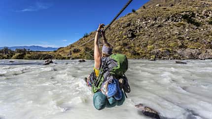 OD 1216 Patagonien Bachüberquerung Stahlseil OD 1216 Patagonien Bachüberquerung Stahlseil