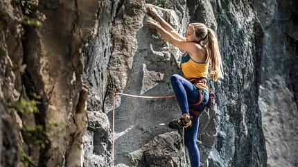kl-klettern-chinesische-mauer-leutasch-wetterstein-pia-zuber_Lolita_6a_Chinamauer_03 (jpg) kl-klettern-chinesische-mauer-leutasch-wetterstein-pia-zuber_Lolita_6a_Chinamauer_03 (jpg)