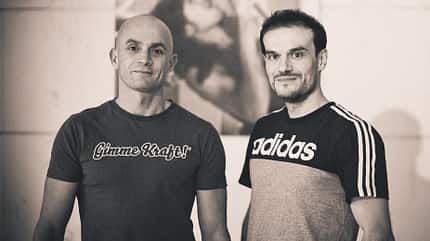 kl-kraftmacher-dicki-korb-patrick-matros-toptrainer-cafekraft.jpg kl-kraftmacher-dicki-korb-patrick-matros-toptrainer-cafekraft.jpg
