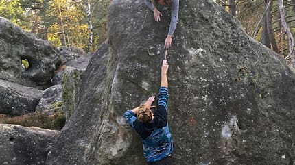 kl-bouldern-in-fontainebleau-buerste-michelangelo-IMG_3343 (jpg) kl-bouldern-in-fontainebleau-buerste-michelangelo-IMG_3343 (jpg)