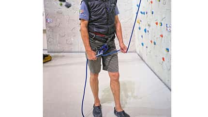 kl-korrekt-sichern-2handsensor-walter-britschgi-korrekte-grundhaltung-058_KLE_2018_8 (jpg) kl-korrekt-sichern-2handsensor-walter-britschgi-korrekte-grundhaltung-058_KLE_2018_8 (jpg)