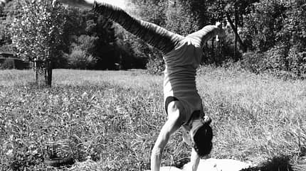 KL Ashtanga Yoga Prasarita Handstand Sarah Burmester KL Ashtanga Yoga Prasarita Handstand Sarah Burmester