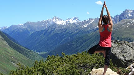 kl-yoga-klettern-tipps-ubungen-marissa-land-yoga-c-toby-saxton-6102 (jpg) kl-yoga-klettern-tipps-ubungen-marissa-land-yoga-c-toby-saxton-6102 (jpg)