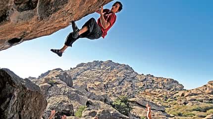 kl-draussen-bouldern-tipps-fight-or-flight-c-steffen-kern-n (jpg) kl-draussen-bouldern-tipps-fight-or-flight-c-steffen-kern-n (jpg)