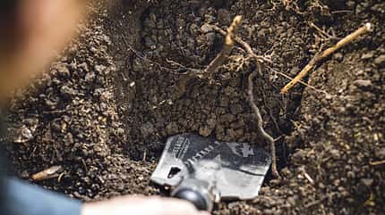 OD 0419 Grubenfeuer Infos Bushcraft Camping Kochen Brennstelle OD 0419 Grubenfeuer Infos Bushcraft Camping Kochen Brennstelle