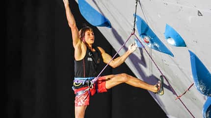 Alex Megos bei der Combined-Qualifikation der Kletter-WM 2019. Alex Megos Kletter-WM 2019 Combined-Qualifikation