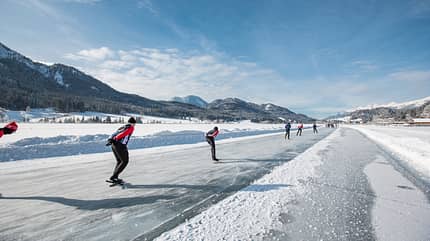 Austria,Carinthia,Eis,Eislaufen,Gert,Kärnten,Moritz,Oberkärnten,Prohaska,Toursimus,Weissensee Eishockey,Werbung,holiday,on_location,tinefoto,tourism,vacation Weissensee Eishockey 2013-01-19