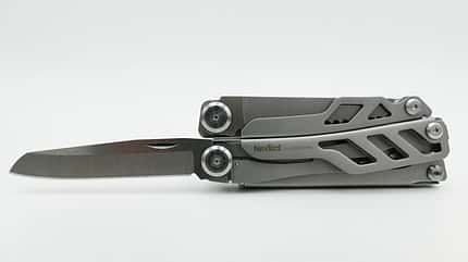 Basis Lager 02/2021: Multitools für Tour und Camp Basis Lager 02/2021: Multitools für Tour und Camp