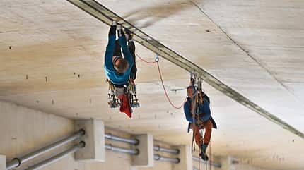 Tom Randall & Pete Whittaker Brits climb Bridges Tom Randall & Pete Whittaker Brits climb Bridges