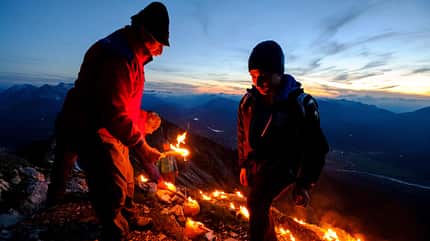 Bayern,Deutschland,Europa,Sommer Johannifeuer Karwendel