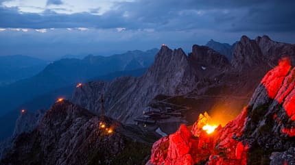 Alpen,Bayern,Deutschland,Europa,Sommer Johannifeuer Karwendel