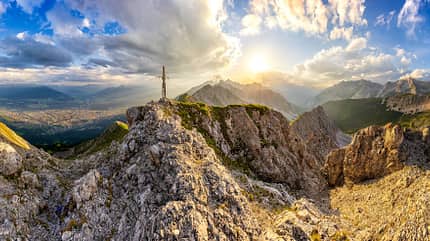 Bergtour in der Region Innsbruck Tirol Österreich Urlaub Wandern