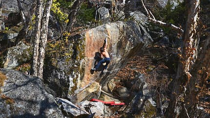 Bouldern indischer Himalaya Rakchham Bouldern indischer Himalaya Rakchham